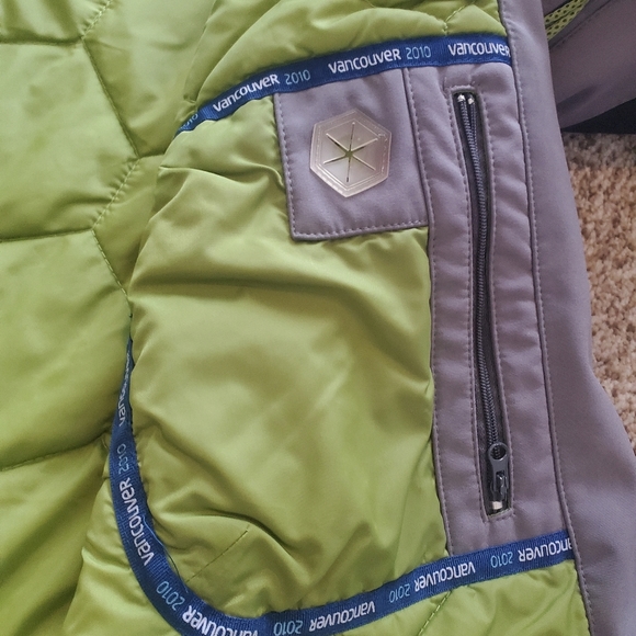 Elevate Vancouver Olympics 2010 Official Rain Jacket Women's Medium Blue - Picture 8 of 12